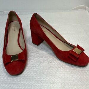 Cole Haan Tali Bow Women's Red Suede Pump with Bow. EUC.